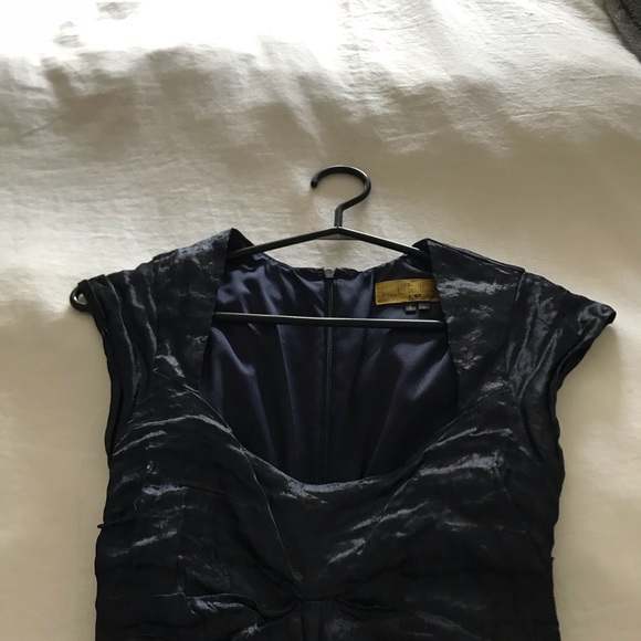 Dress - Picture 6 of 6